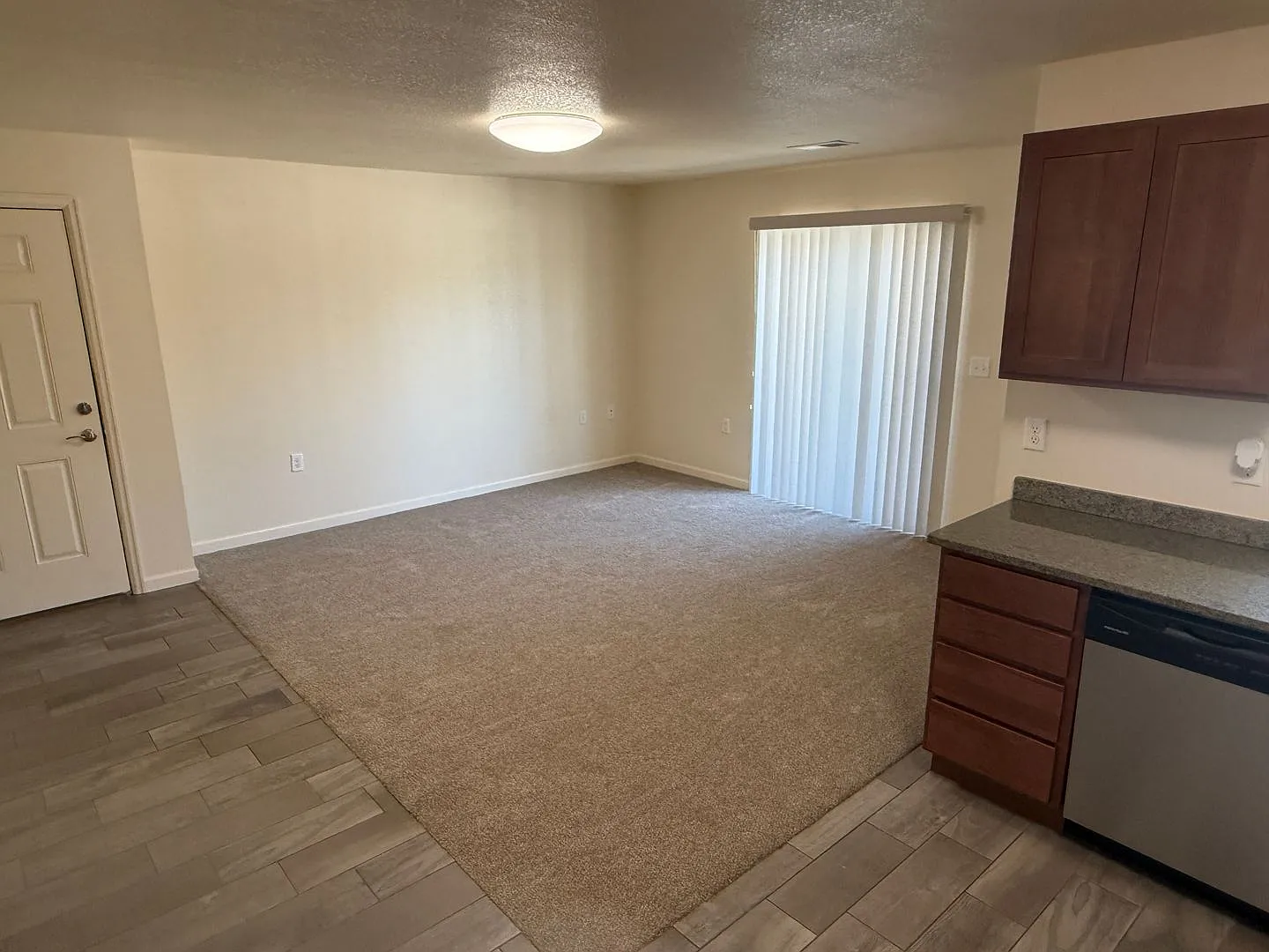 5421 Carter Rd — Photo 3
