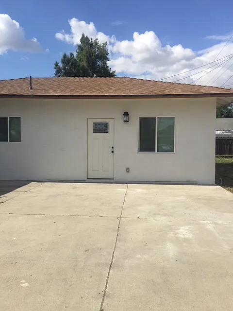 6712 Fig Ave