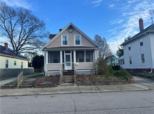132 W Lawn Ave, Pawtucket, RI 02860