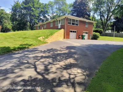 14 Strawberry Hill Lane, Wappingers Falls, NY, 12590