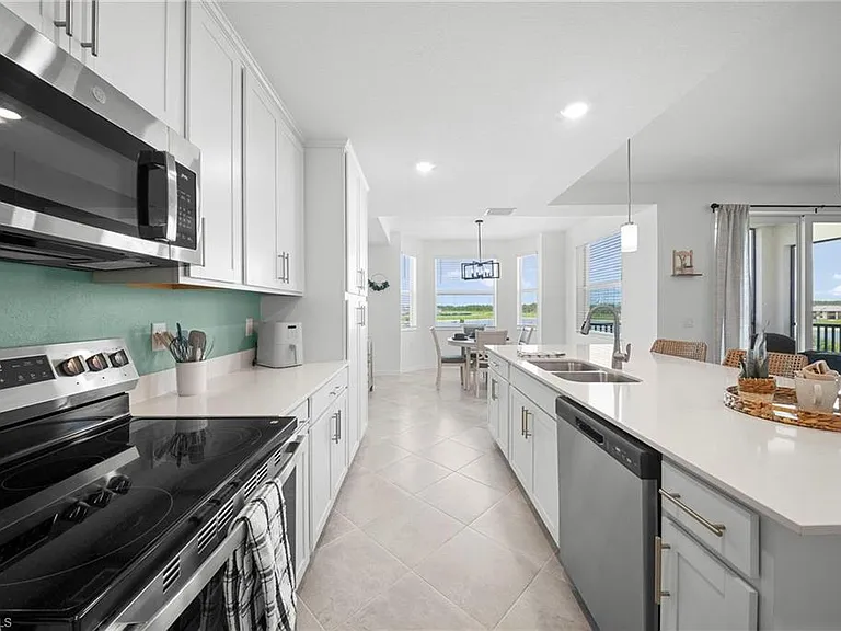 15345 Green Acres Ave #2136 — Photo 9