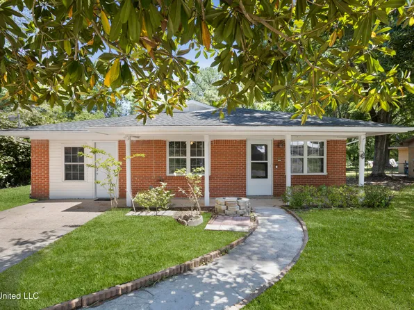 7612 Newton Dr, Biloxi, MS 39532