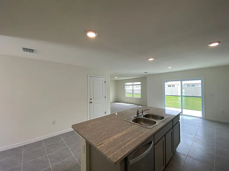 2113 NW 247th Dr — Photo 15