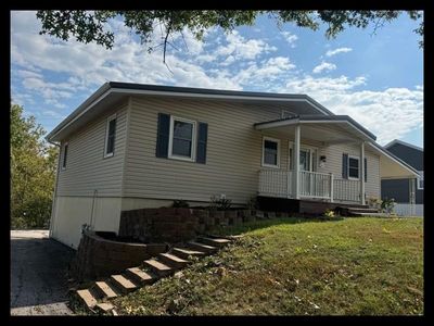 804 Maple Ln, Macon, MO, 63552