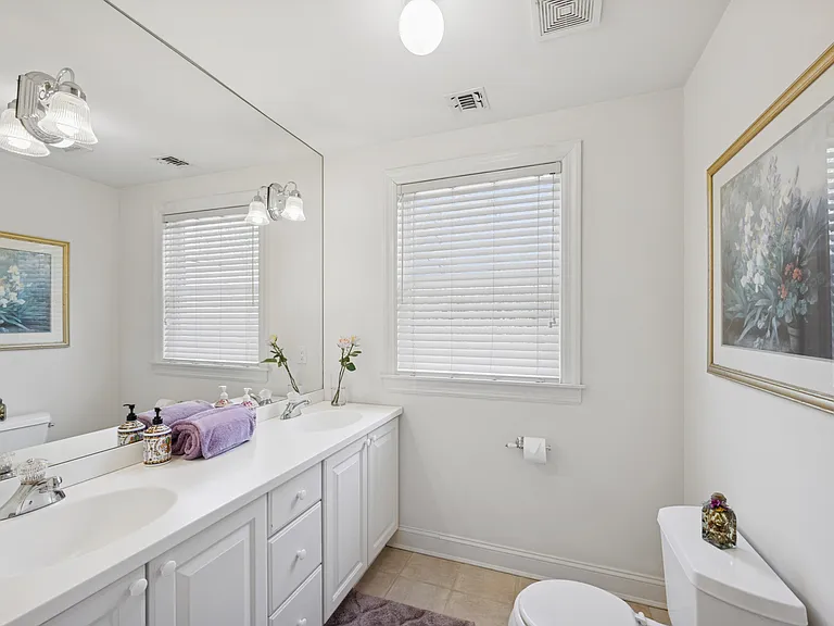126 Malloy Dr — Photo 40