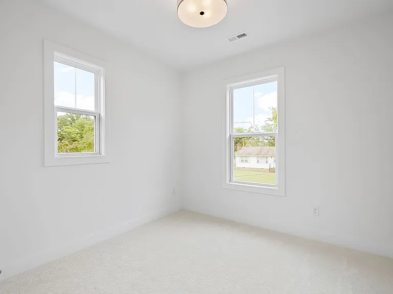 504 1/2 Cheatwood Ave — Photo 23