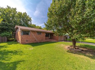 1403 S 10th St, McAlester, OK 74501
