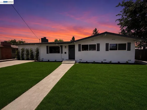 1121 N P St, Livermore, CA 94551