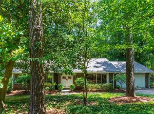 2805 Burtz Dr, Marietta, GA 30068