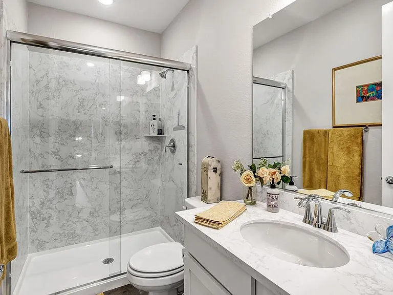 327 Pear Tree Ter #B — Photo 12
