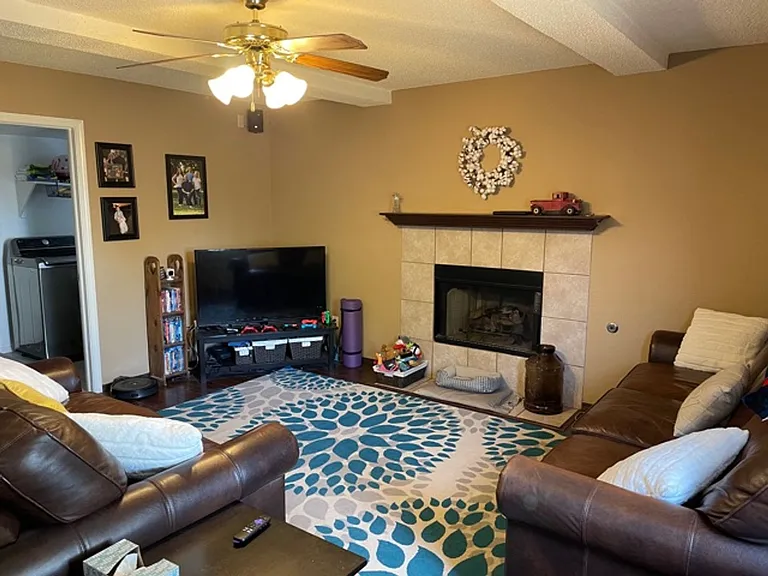 1549 Cherokee Ridge Dr — Photo 6