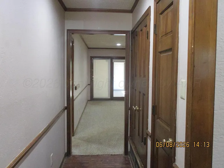 3417 Thornton Dr — Photo 2