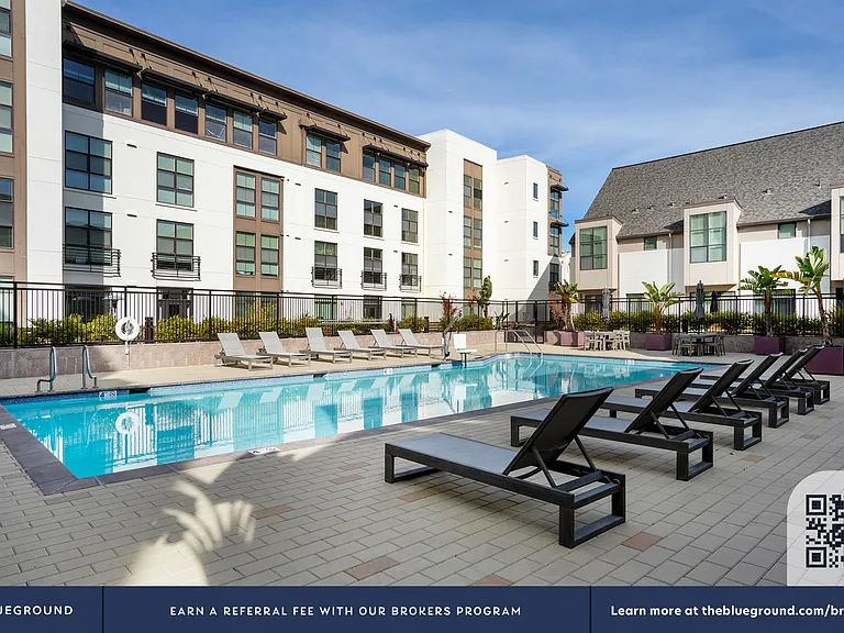 Building's Swimming pool