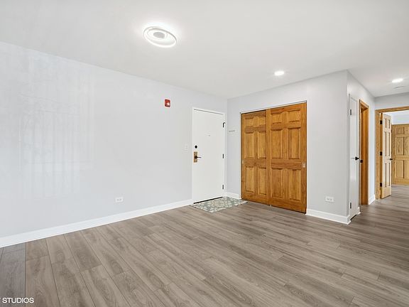 5th image of 435 S Cleveland Ave APT 203