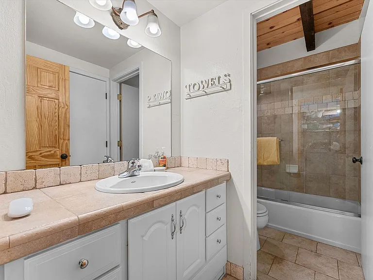 1001 Commonwealth Dr #207 — Photo 15