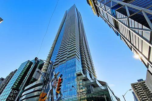 1 Bloor St E #2304 Photo 1 1 Bloor St E #2304 Photo 1