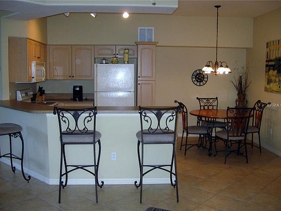 2nd image of 800 Mirabella Cir Unit 101