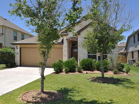 2nd image of 214 Morgan Isle Ln