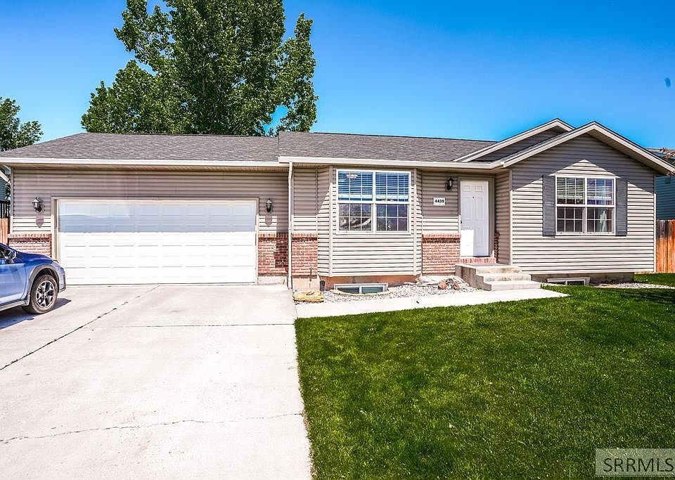 1st image of 4439 E Ladino Dr