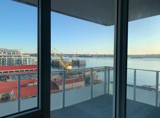 118 Carrie Cates Ct #710, North Vancouver, BC V7M0G6