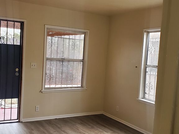 5th image of 8619 1/2 S Budlong Ave #8619-1/2