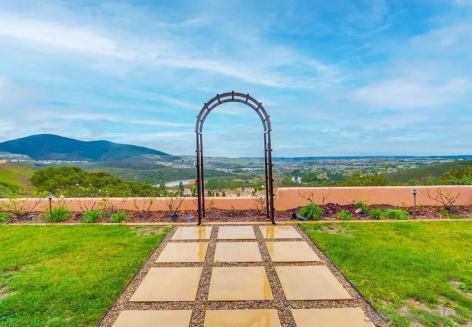 1st image of 15808 Camino Codorniz