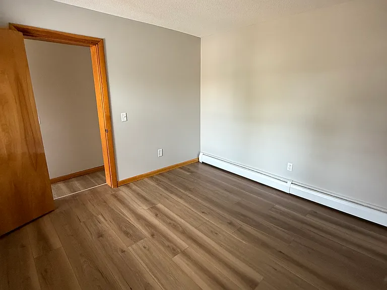 17 Brown St #2R — Photo 9