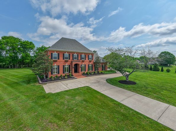 107 Churchill Farms Dr, Murfreesboro, TN 37127