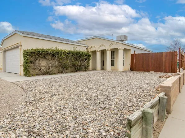 1969 Strawberry Dr NE, Rio Rancho, NM 87144
