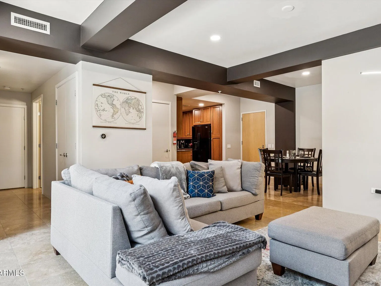 1 bed, 1.0 bath, 1046 sqft, $2,300 — Photo 4
