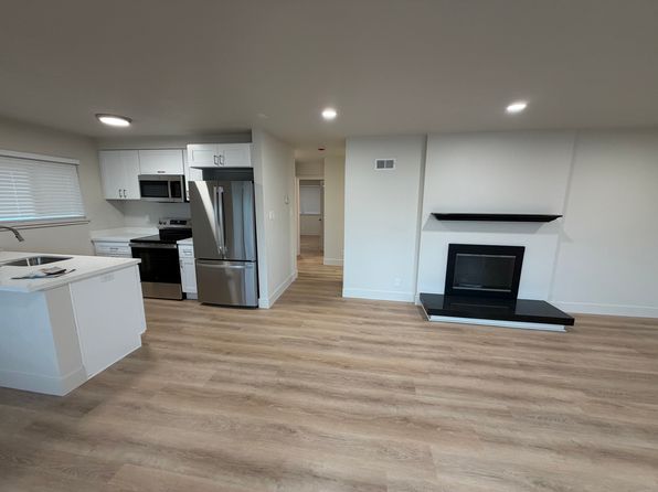 936 Sir Francis Drake Blvd APT 401