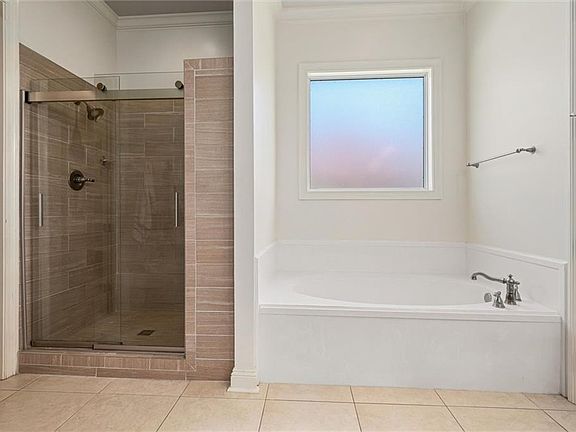 4th image of 25964 Tealwood Dr