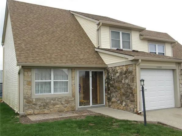 1140 Paradise Ct, Greenwood, IN 46143