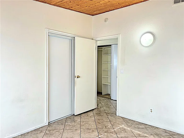 815 W Avenue H7 — Photo 28