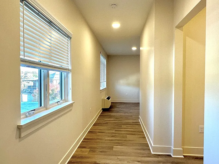 205 Stuyvesant Ave #302 — Photo 9