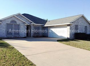 917 Pecan Trl, Cedar Hill, TX 75104