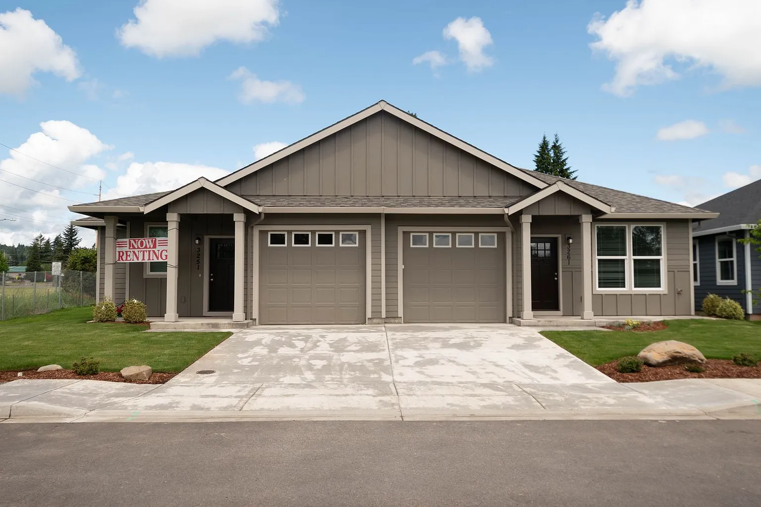 3261 Lewis Ln photo 1