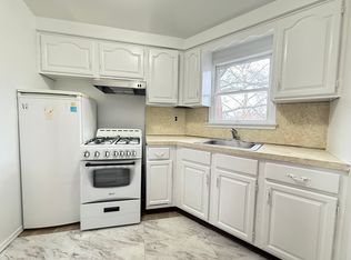 157-54 20th Rd FLOOR 2, Whitestone, NY 11357