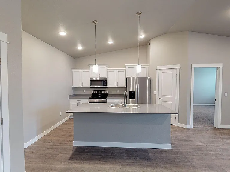 Maple Wood Townhomes — Photo 29