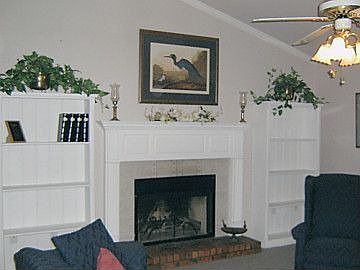 2nd image of 6 Marta Dr