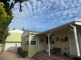Eshelman Ave, 25706 1/2