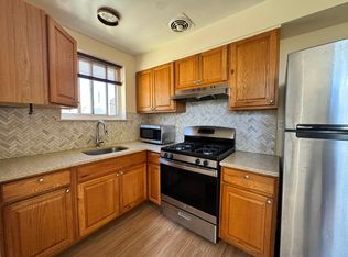 1540 Hollywood Ave #3, Bronx, NY 10461