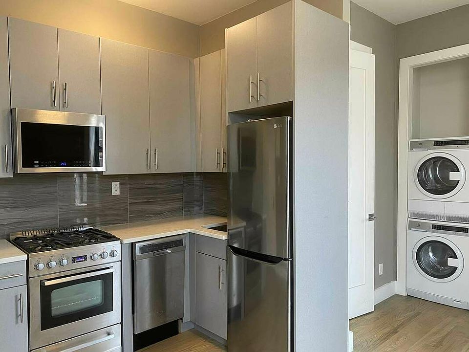 1st image of 102 E 116th St APT 4D