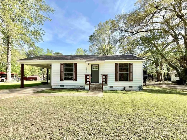 802 Waco St, Camden, AR 71701