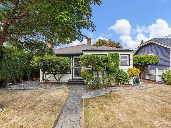 8337 27th Avenue NW, Seattle, WA 98117