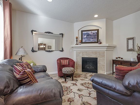 3rd image of 5355 SE Lone Oak St