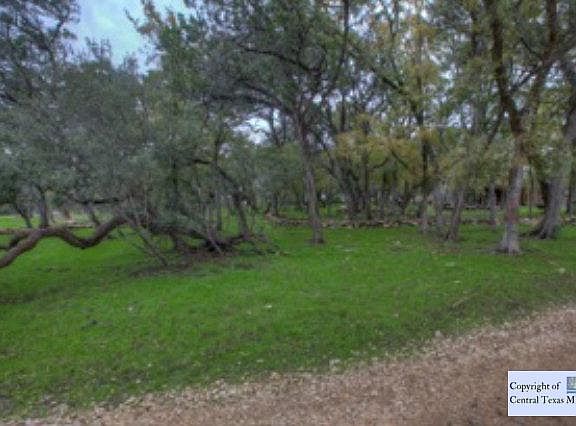 4th image of 400 Fallen Oak