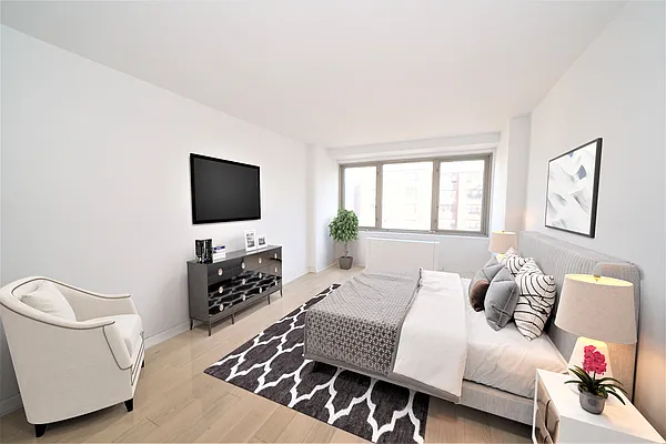 Rented by Corcoran | media 8