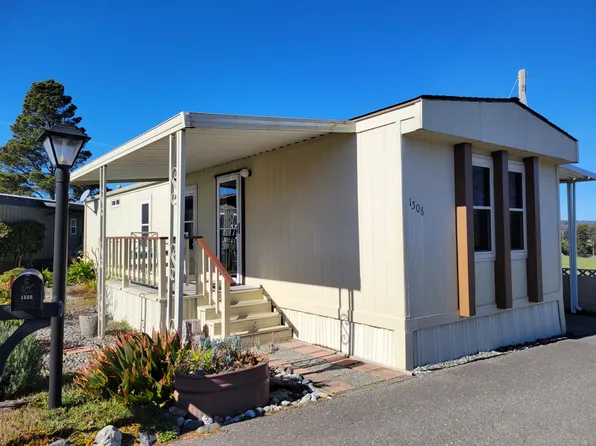 1508 Crest Dr #1, Fortuna, CA 95540