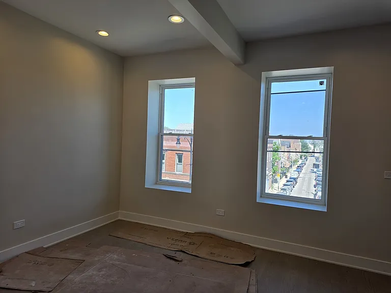 3216 S Morgan St #2F — Photo 8